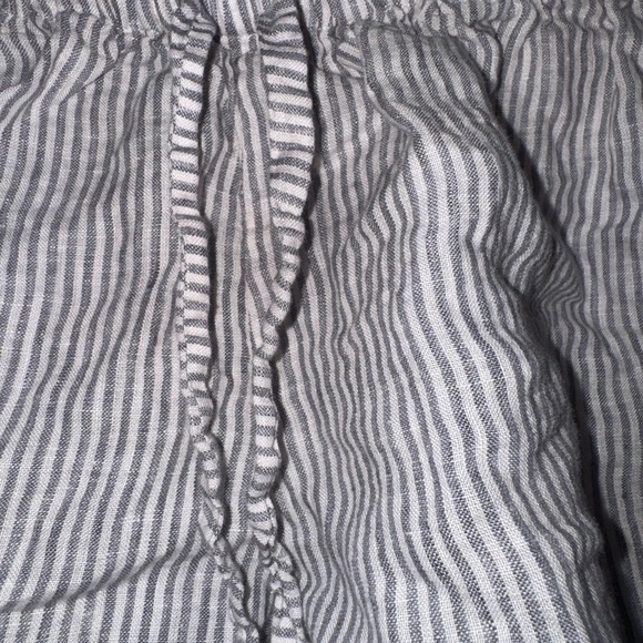 Striped Gray Long Sleeve Shirt & shorts sleep set - Picture 6 of 10